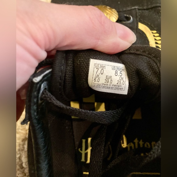 Vans Harry Potter Golden Snitch men’s size 7 - Picture 9 of 10